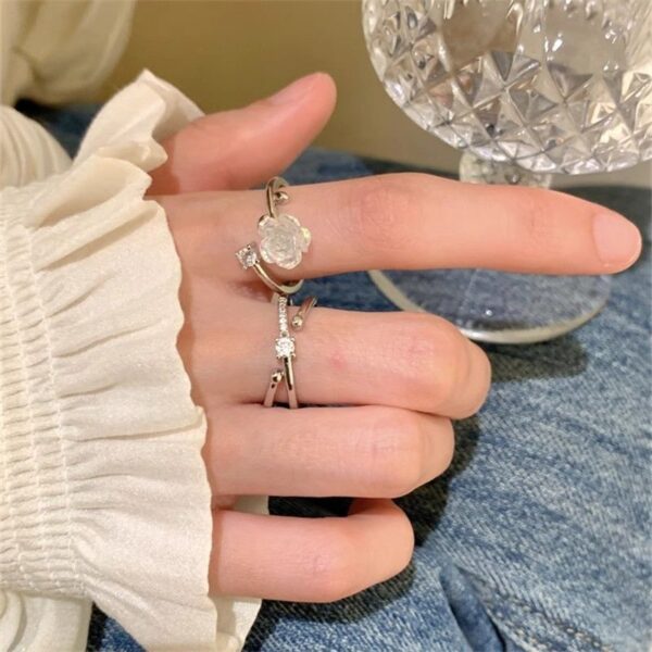 O1CN01XL6B5k1l5KxIO5qLh_2216005864767-0-cib Wholesale Four star retro geometric blue star earrings