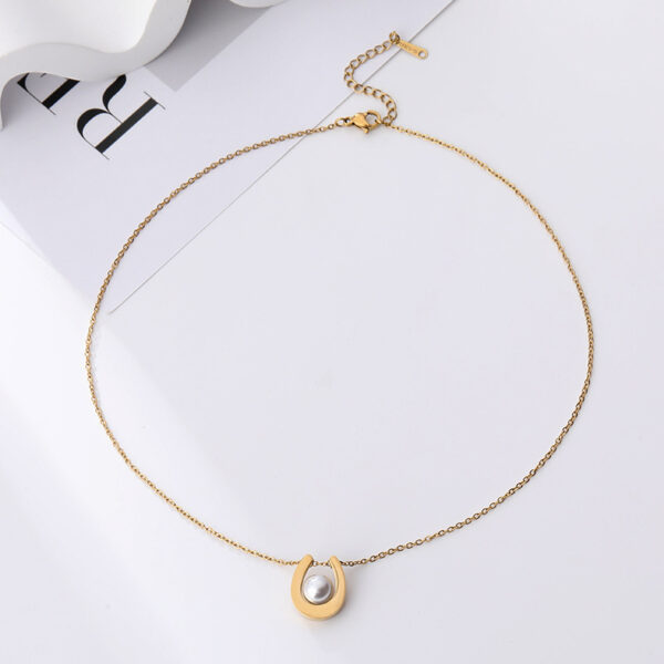 Wholesale U-shaped pearl stainless steel plated necklace