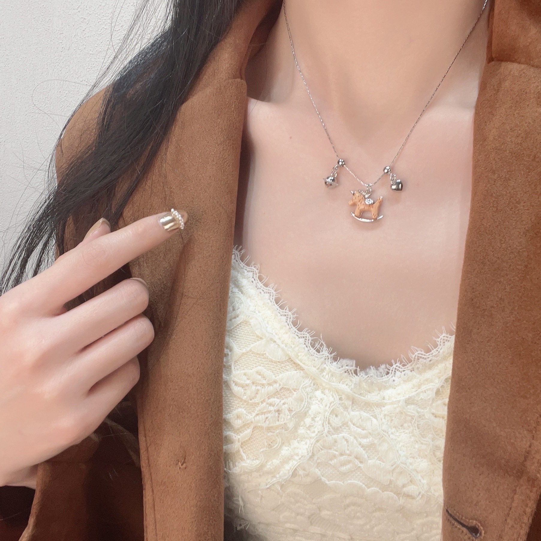 Wholesale Cute cartoon horse heart pendant necklace