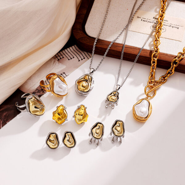 Wholesale Stainless steel pearl rings, earrings, and necklaces