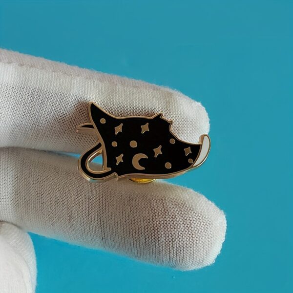 Wholesale Cute Cat Enamel Brooch under the Night Sky