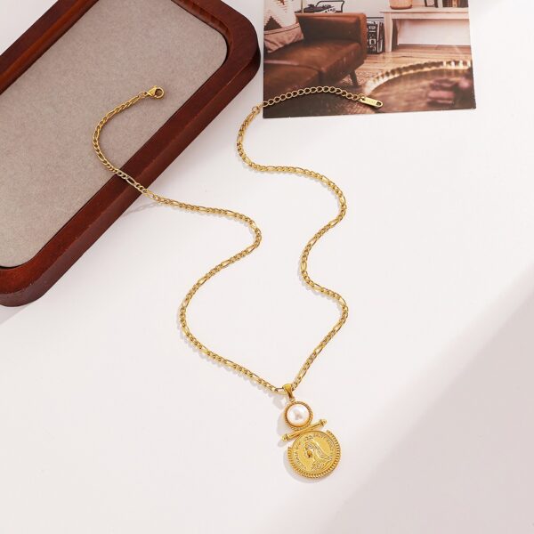 Wholesale Stainless Steel Necklace Pearl Queen Fine Polished Vacuum necklace