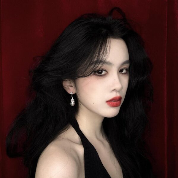 Wholesale classic Retro Luxury Water Drop Pearl Earrings Ear Clips