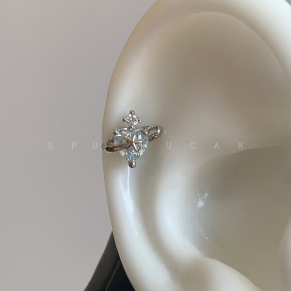 O1CN01Y6ZVD91l5LA94pyWX_2216005864767-0-cib Wholesale Sparkling Zircon Saturn Ear Bone Nail