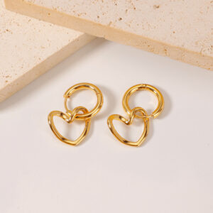 Twisted Heart 15*18mm