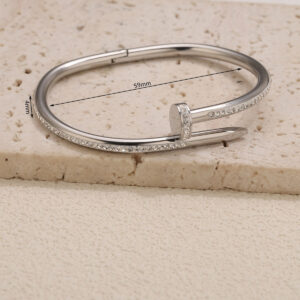 Stainless steel color t-shaped diamond bracelet s5