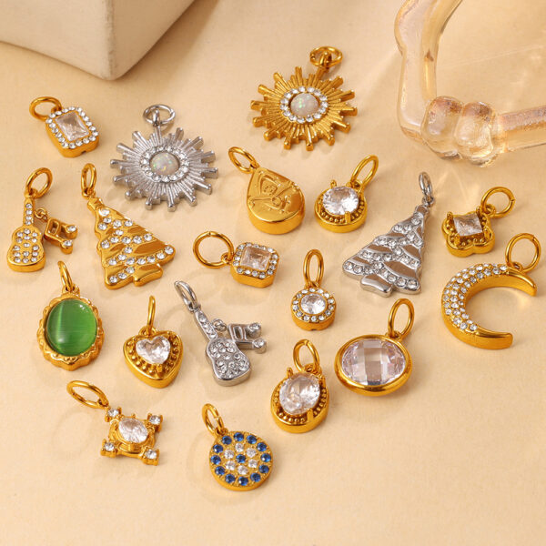 Wholesale Stainless Steel Zircon Sunflower Teardrop Pendant