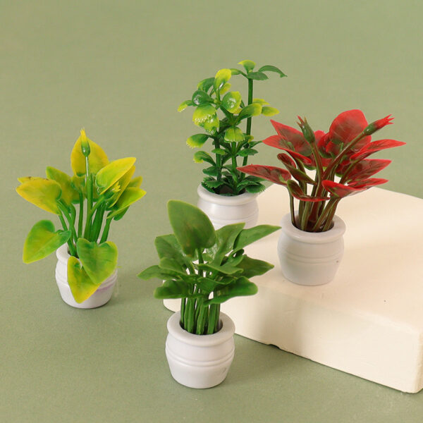 Wholesale Miniature green plants potted plants living room Doll Accessories