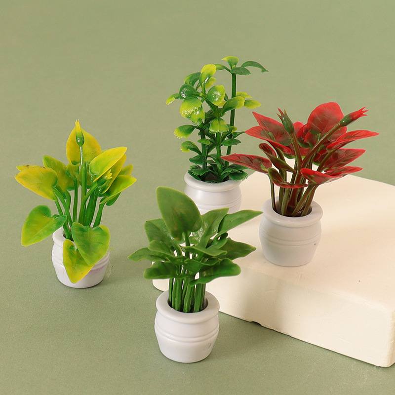 Wholesale Miniature green plants tted plants living room Doll Aessories