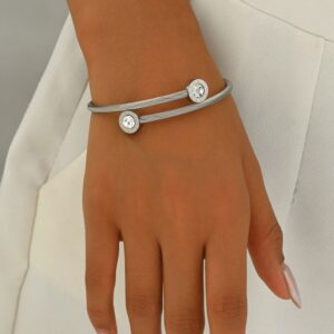 Wholesale Stainless steel artificial zircon silver open bangle with a twisted design