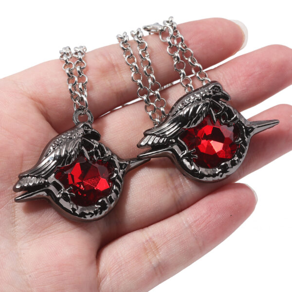 Wholesale Dark Wind Crow Retro Ruby Pendant Necklace