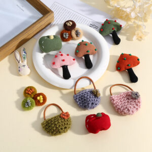 Wholesale Cute mushroom brooch