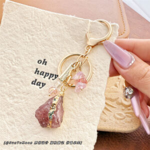 Pink crystal-keychain / Individual package