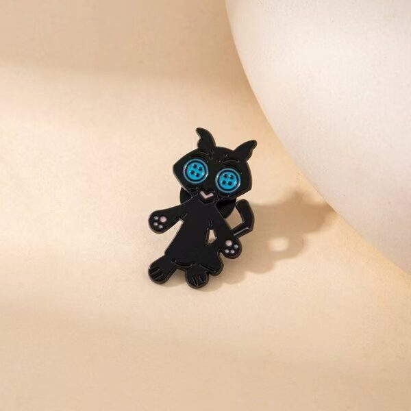 Wholesale anime metal anime badge brooch OLY Exclusive