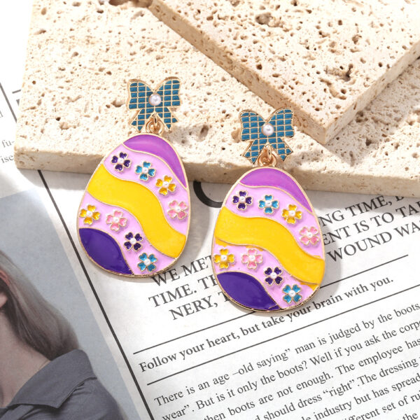 Wholesale creative metal egg eardrop design cute Easter earrings