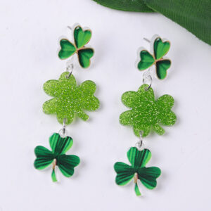 Fine shiny light green clover