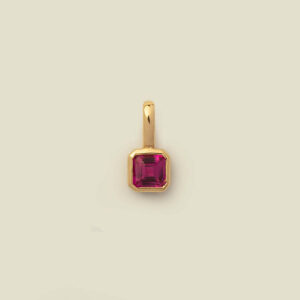 7-month pendant
