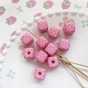 9 # Pink circle style (one piece)