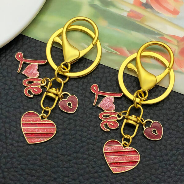 Wholesale Valentine's Day Oil Dripping Red Sprinkled Gold Love Heart Keychain
