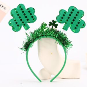 No. 11 large sequined clover