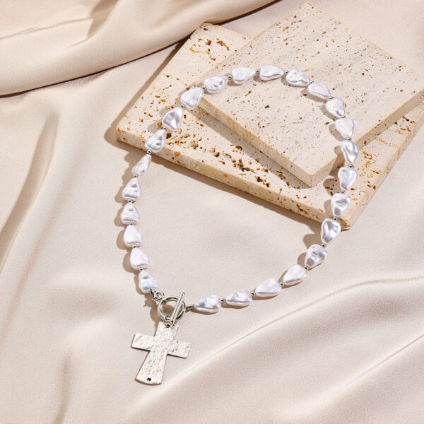 O1CN01ZwpEeb1VD5uCcskfo_2466522618-0-cib Wholesale Spliced rose cross pendant necklace