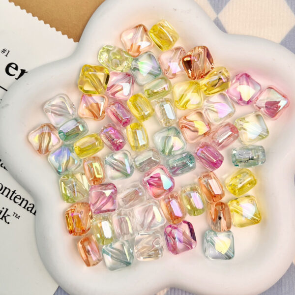 Wholesale 10pcs colored sugar cube geometric element acrylic beads