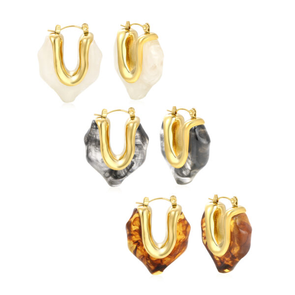 Wholesale Irregular U-shaped white resin earrings