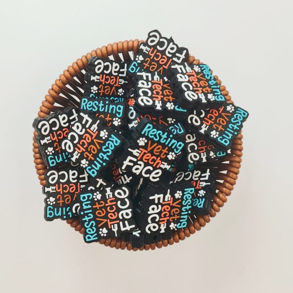 O1CN01aNFlkm1pLbWlXzYVn_2217666445344-0-cib Wholesale 10pcs DIY Silicone Beads