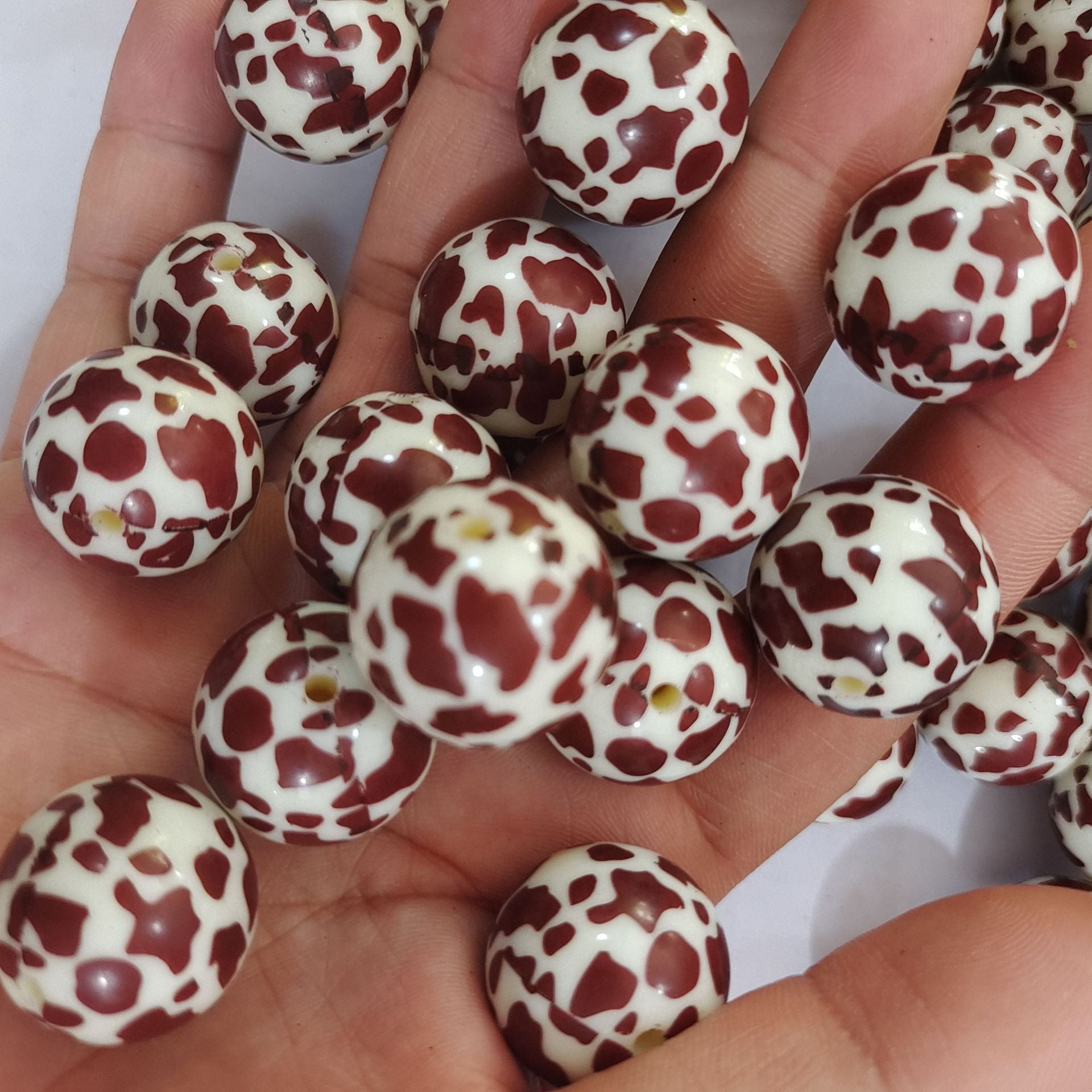 Wholesale 20mm Acrylic Bee Stripe Print Beads