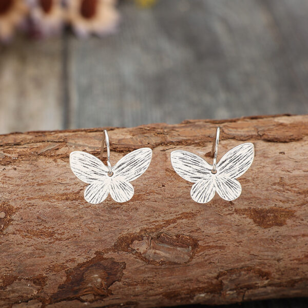 Wholesale Vintage Alloy Silver Butterfly Earrings