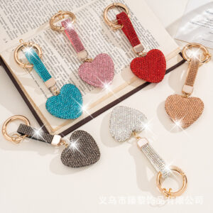 Wholesale Cute Cartoon Keychain Pendant Diamond-Encrusted Peach Heart Keychain