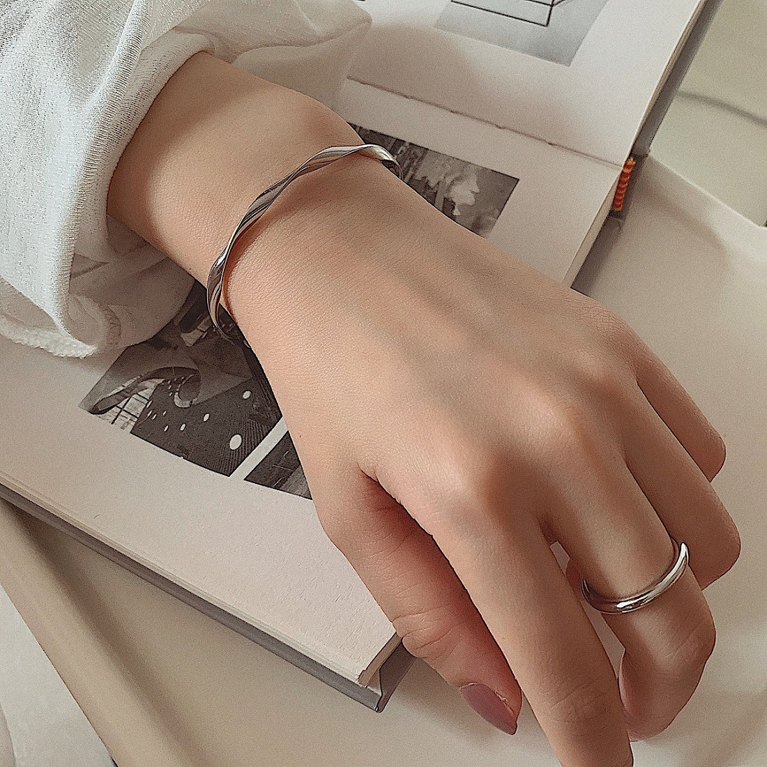 Wholesale Opening Plain Ring Mobius Bracelet