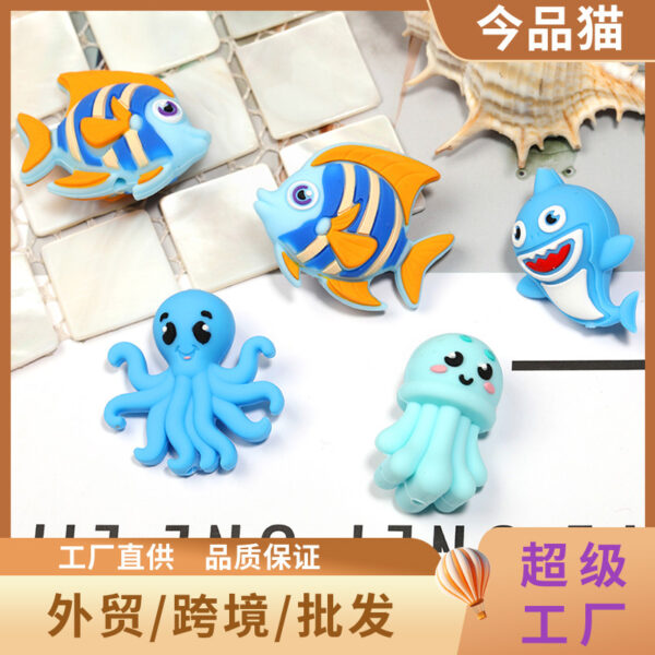 O1CN01ahY9xe1l4QNrgz05X_2219500044765-0-cib Wholesale 5pcs Marine Animal Rubber Accessories Loose Beads