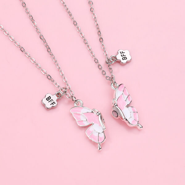 O1CN01aoePXv1RorxWWTSg6_2204819392159-0-cib Wholesale butterfly necklace cartoon children BFF good friend necklace