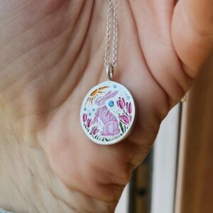 Pink rabbit steel necklace