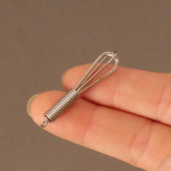 Wholesale Miniature food toy simulation egg beater mixer kitchen model Doll Accessories