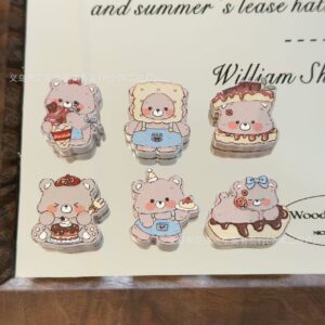 Wholesale Silk relief cake dessert cartoon bear acrylic beads