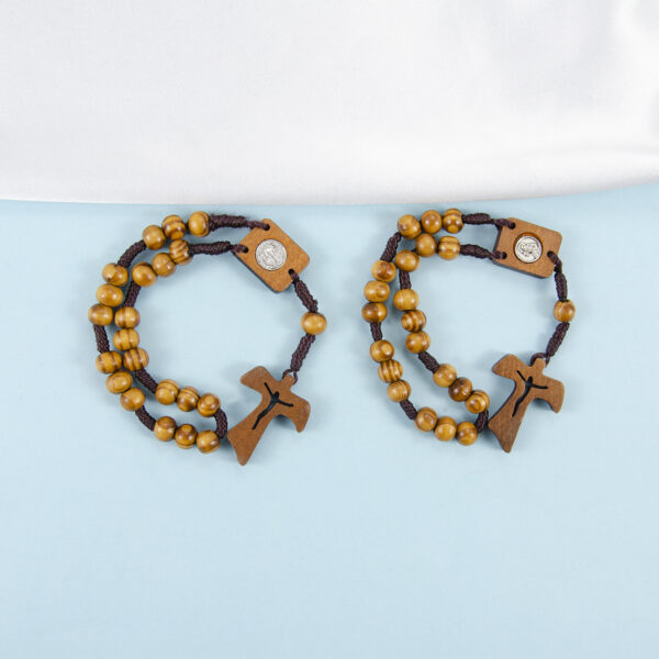 O1CN01bBT4nB1RxZitH2Kr2_2220646552178-0-cib Wholesale Wooden cross rosary woven Easter necklace