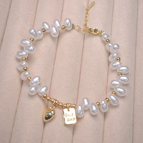 Wholesale Lucky Square Brand Heart Bracelet