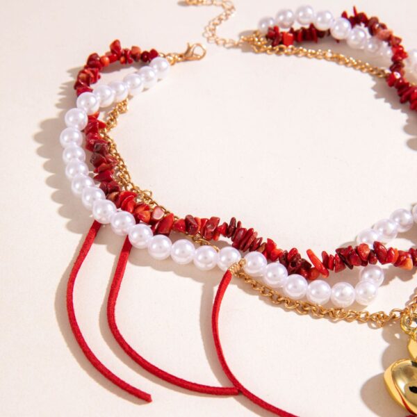 Wholesale Red woven rope crushed stone love Valentine's Day necklace