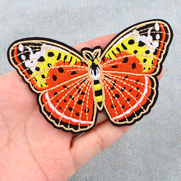 O1CN01bMpDQ420Q9DK8ptI5_2215389716843-0-cib Wholesale Butterfly Cloth Patch Insect Embroider Patch Clothing Luggage Accessories