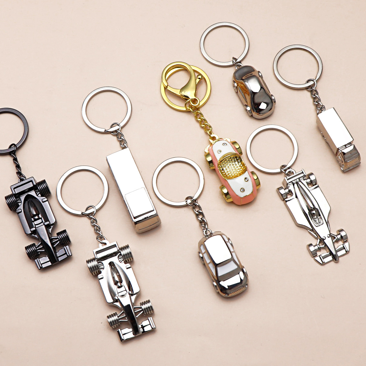 Wholesale Metal car racing model metal keychain