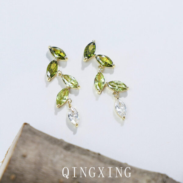 Wholesale Olive Green Gradient Zircon Leaf Earrings