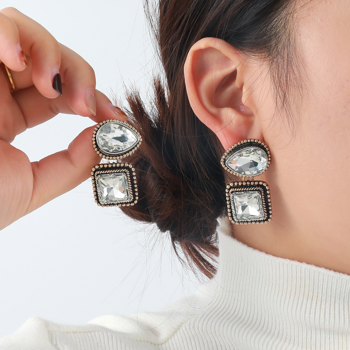 Wholesale Geometric square diamond oplet shaped Bohemian style earrings