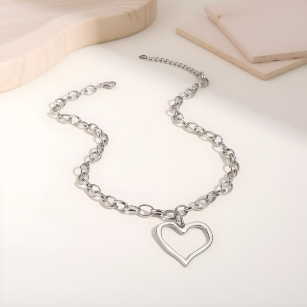 Wholesale Asymmetrical Heart-Shaped Stainless Steel Necklace