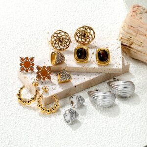 Wholesale Stainless steel earrings with a light luxury style