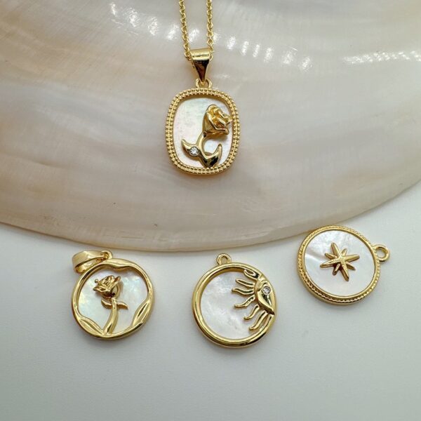 Wholesale 18K Copper Gold Plated Handmade Natural Shell Abalone Rose Eight Pointed Star Sun Pendant