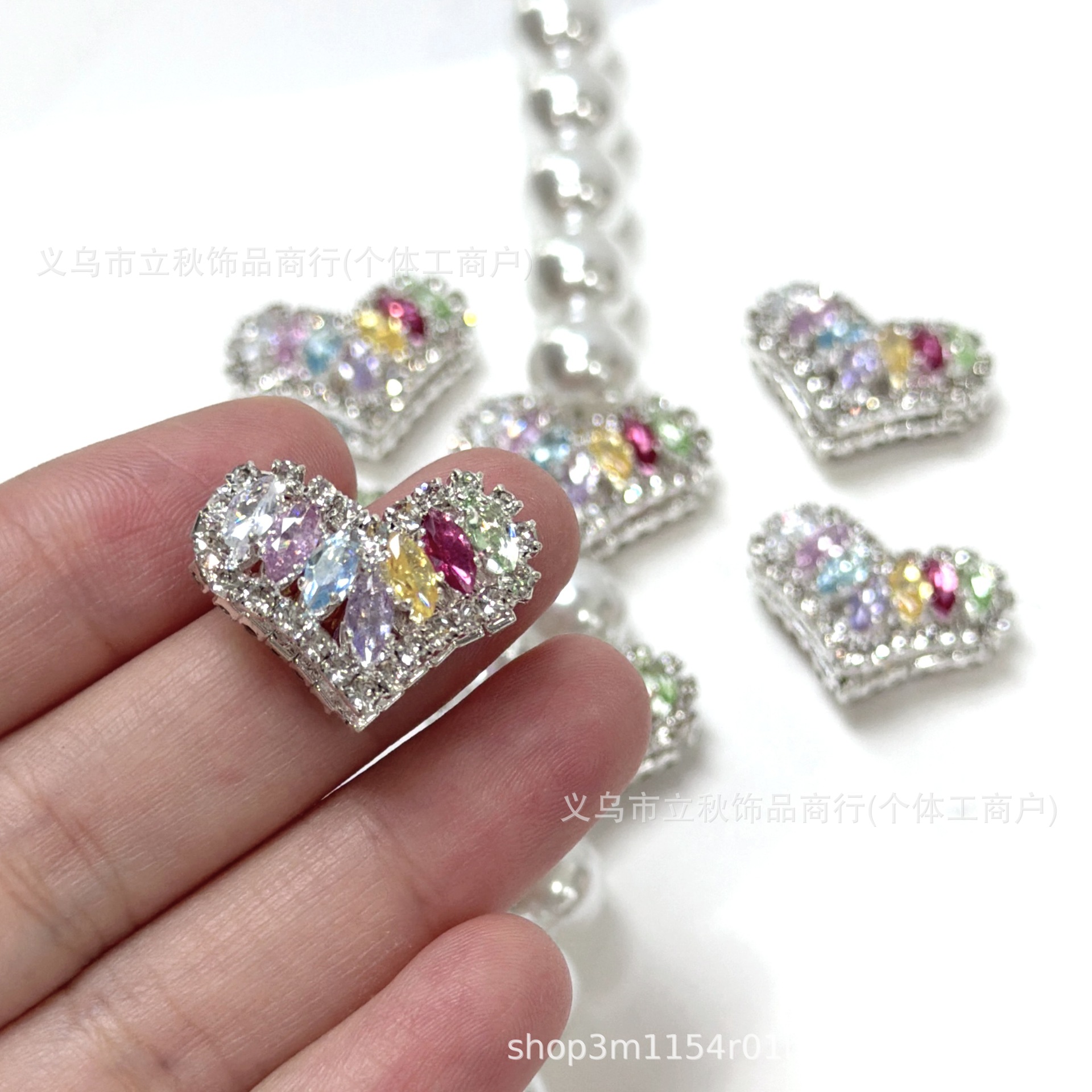 Wholesale Colored gemstone heart-shaped straight hole zircon beads