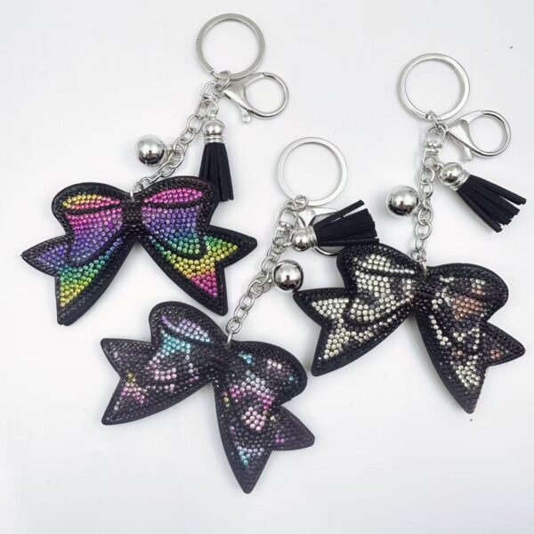 Wholesale Creative Diamond Leopard Print Keychain