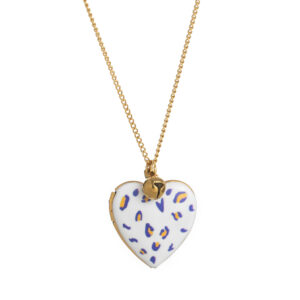 Butterfly pattern love necklace